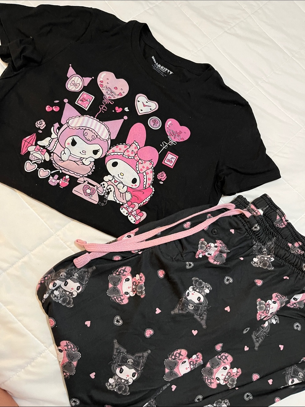 Black & Pink Sanrio Character womens Pajama set